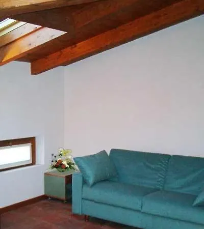 Ξενοδοχείο με διαμερίσματα Casa Riccio Da *